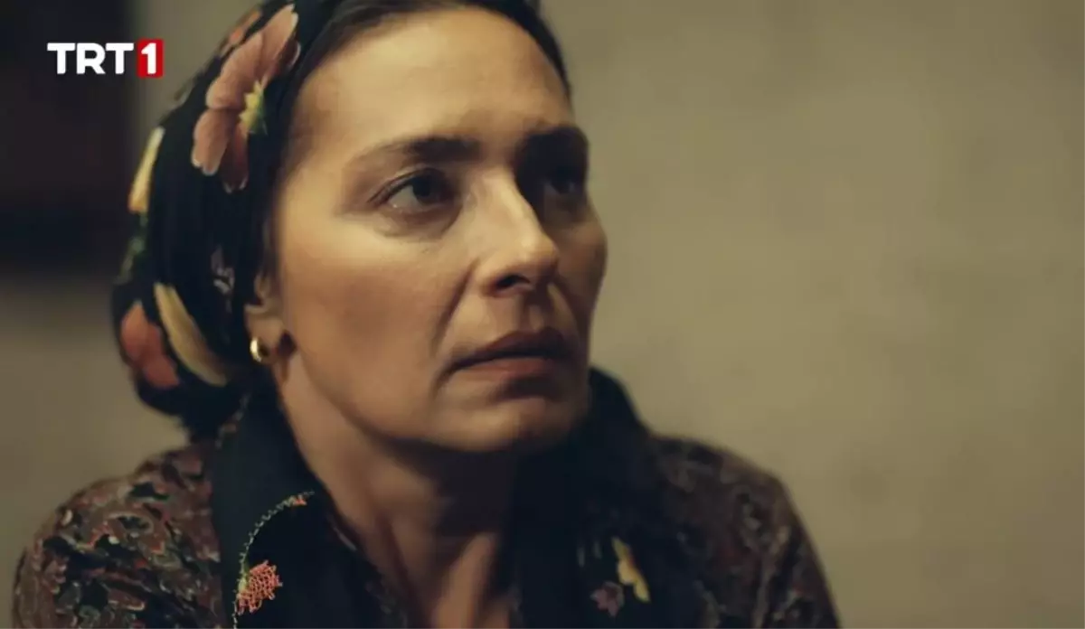 Yürek Çıkmazı Cennet kimdir, kim canlandırıyor? Yürek Çıkmazı Cennet gerçekte kim, ismi nedir? Ayça Bingöl kaç yaşında, nereli?