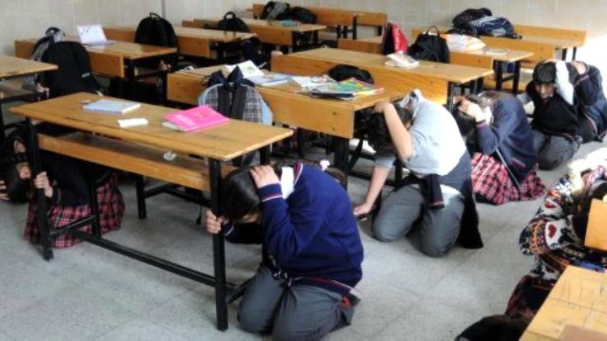 12 Kasım deprem tatbikatı nedir, nasıl olacak? Büyük deprem tatbikatı nasıl yapılacak? 12 Kasım deprem tatbikatı saat kaçta?