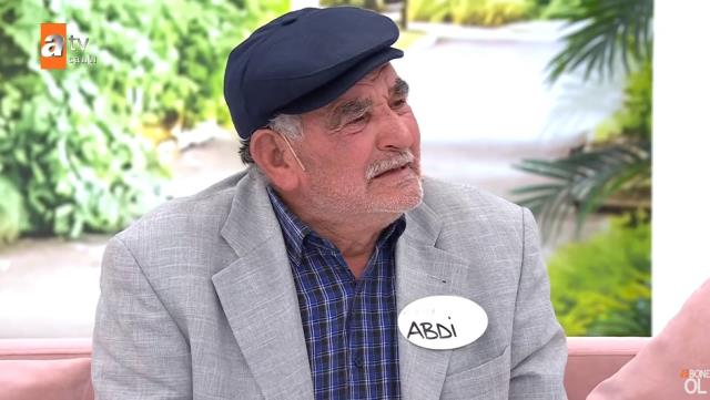 27 yaş küçük eşinin daha önceki evliliklerini öğrenen yaşlı adam, Esra Erol'da programında sinir krizi geçirdi
