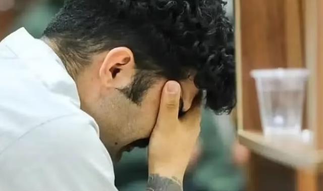 İran'daki protestolara destek veren rapçi Saman Yasin'e ölüm cezası verildi İran'daki protestolara destek veren rapçi Saman Yasin'e ölüm cezası verildi