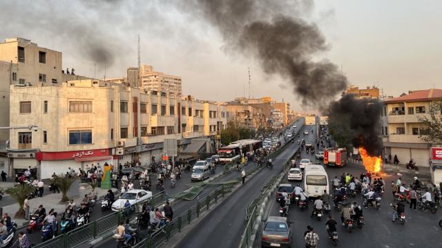 İran'dan ABD, İsrail, İngiltere ve Suudi Arabistan'a 'sabrımız sona erebilir' mesajı