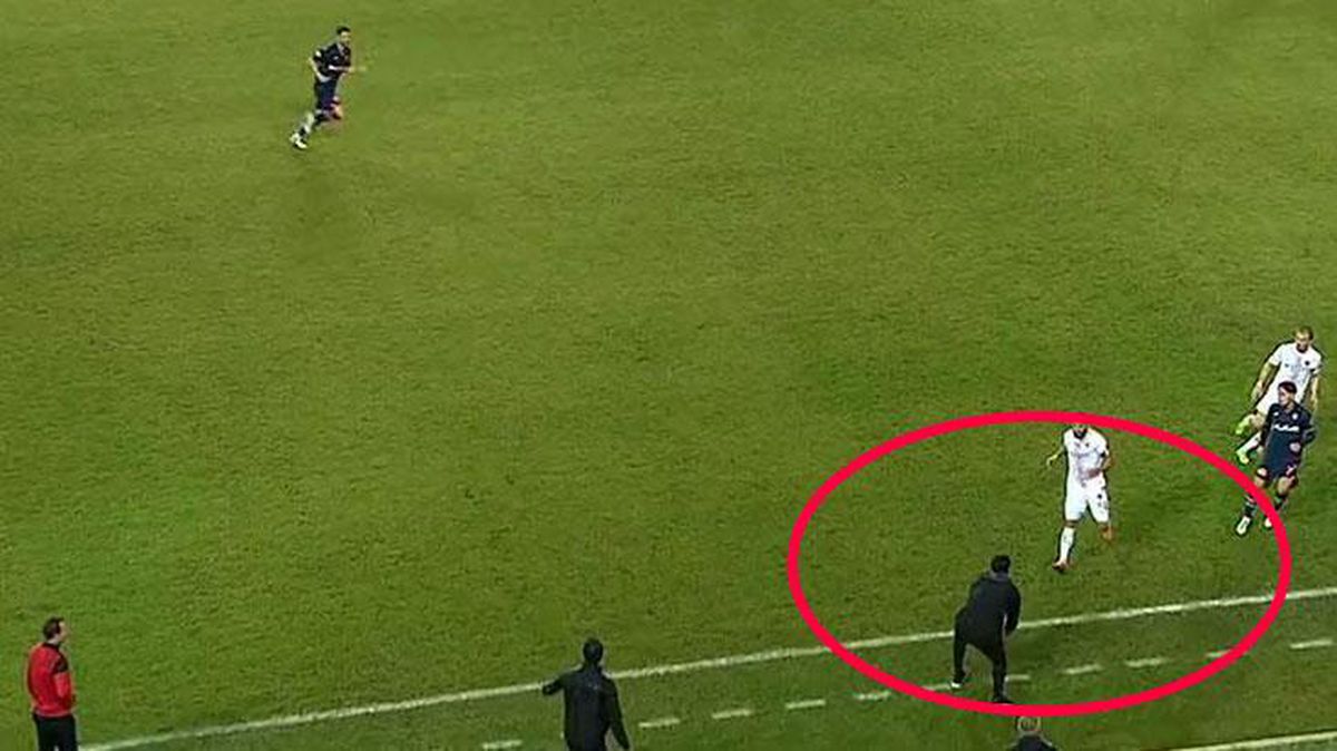 Teknik direktör asist yaptı! Volkan Demirel'den futbol tarihinde görülmemiş hareket