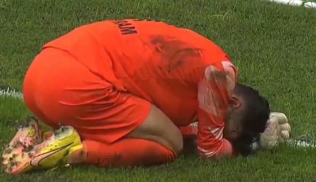 Türkiye Kupası'nda duygusal anlar! Rakip kaledeki manzarayı gören kaleciden ayakta alkışlanacak hareket