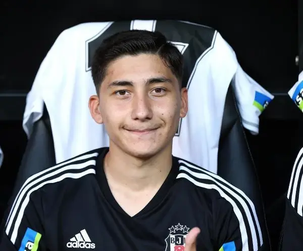 A Milli Futbol Takımı'na yeni isimler