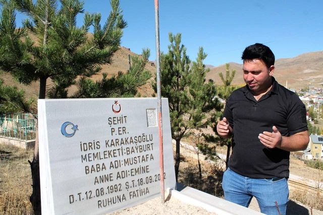 Acılı ağabey, şehit düşen kardeşinin bavulunu tam 10 yıl sonra açtı