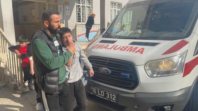 Bursa'da gıda zehirlenmesi sonucu 13 öğrenci hastanelik oldu