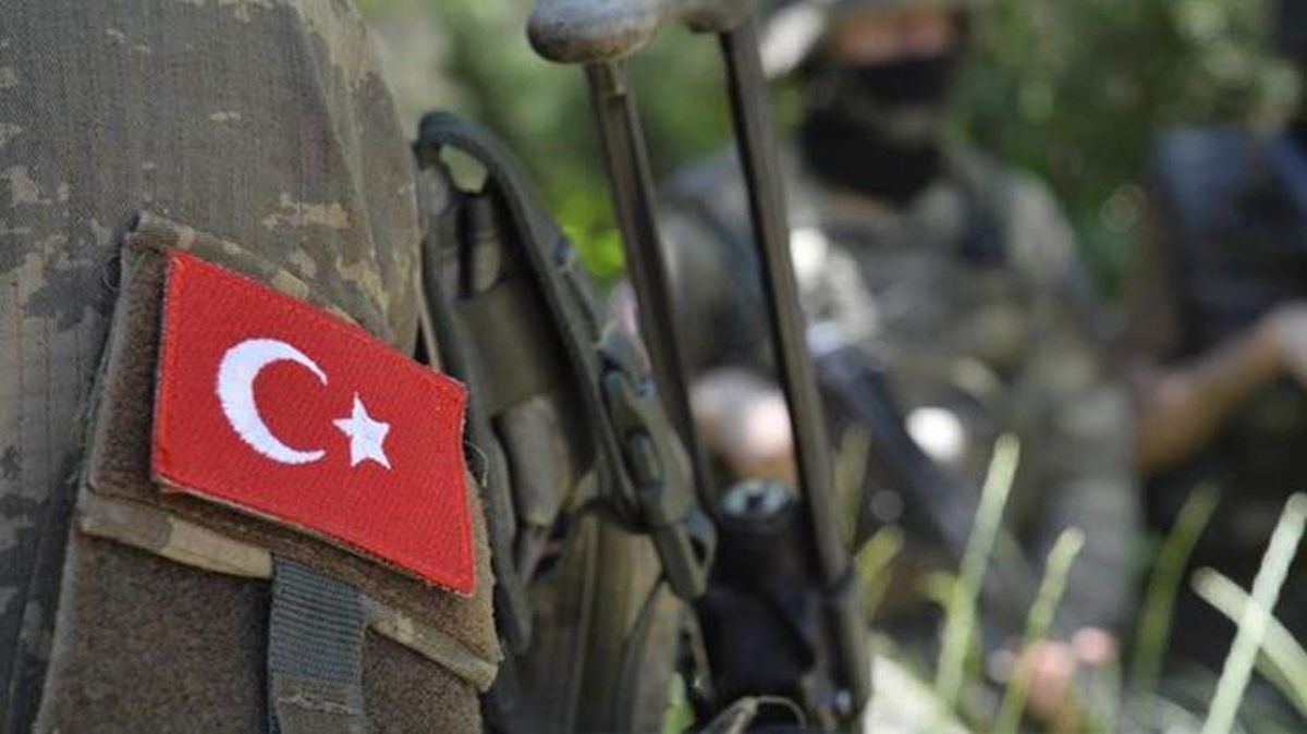 Pençe Kilit bölgesinden acı haber! Teröristlerin ateş açması sonucu 1 asker şehit oldu