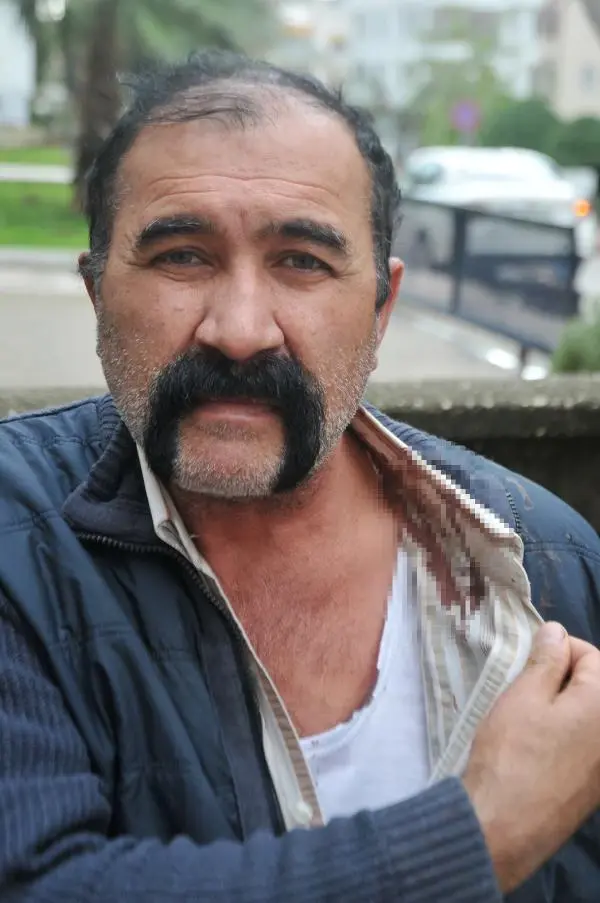 Emekli polise baltayla saldırarak yaralayan şahsa 10 yıl hapis cezası