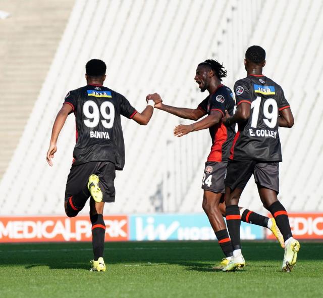 İstanbul'da gol düellosu! Fatih Karagümrük ile Gaziantep FK maçı nefes kesti