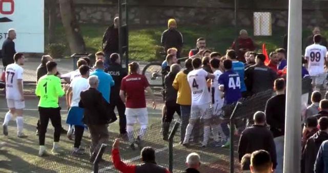 Amatör Lig'de son düdük ile yeşil saha boks ringine döndü