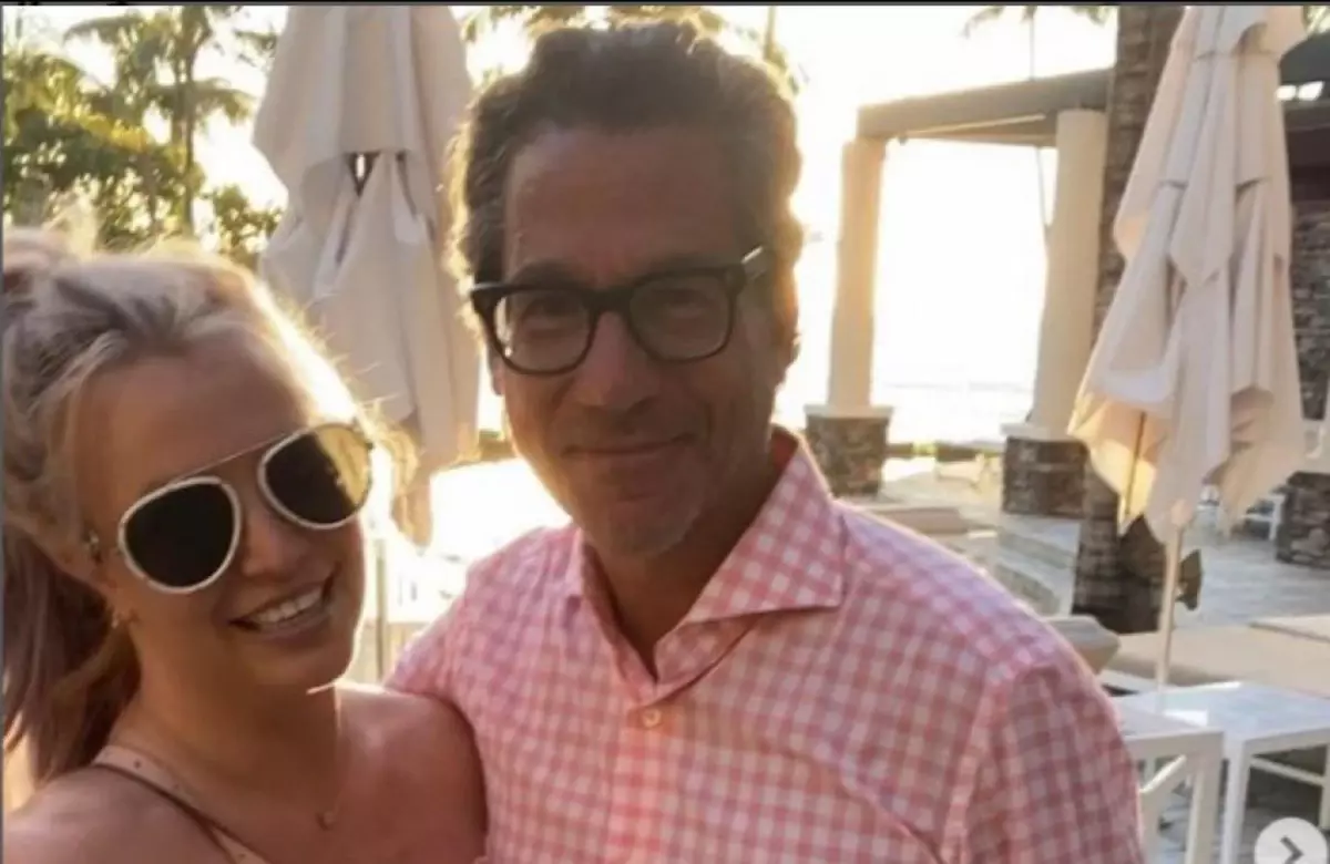 Britney Spears babası Jamie Spears'ın tutuklanmasını istedi!