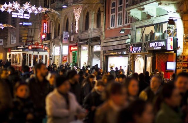 İstiklal Caddesi hangi yakada? İstiklal Caddesi nerede?
