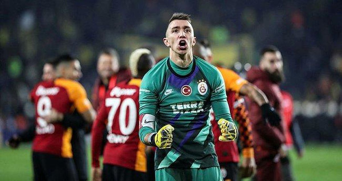 Otobüste Fenerbahçe maçını izleyen Muslera'nın sözleri takım arkadaşlarını ayağa kaldırdı