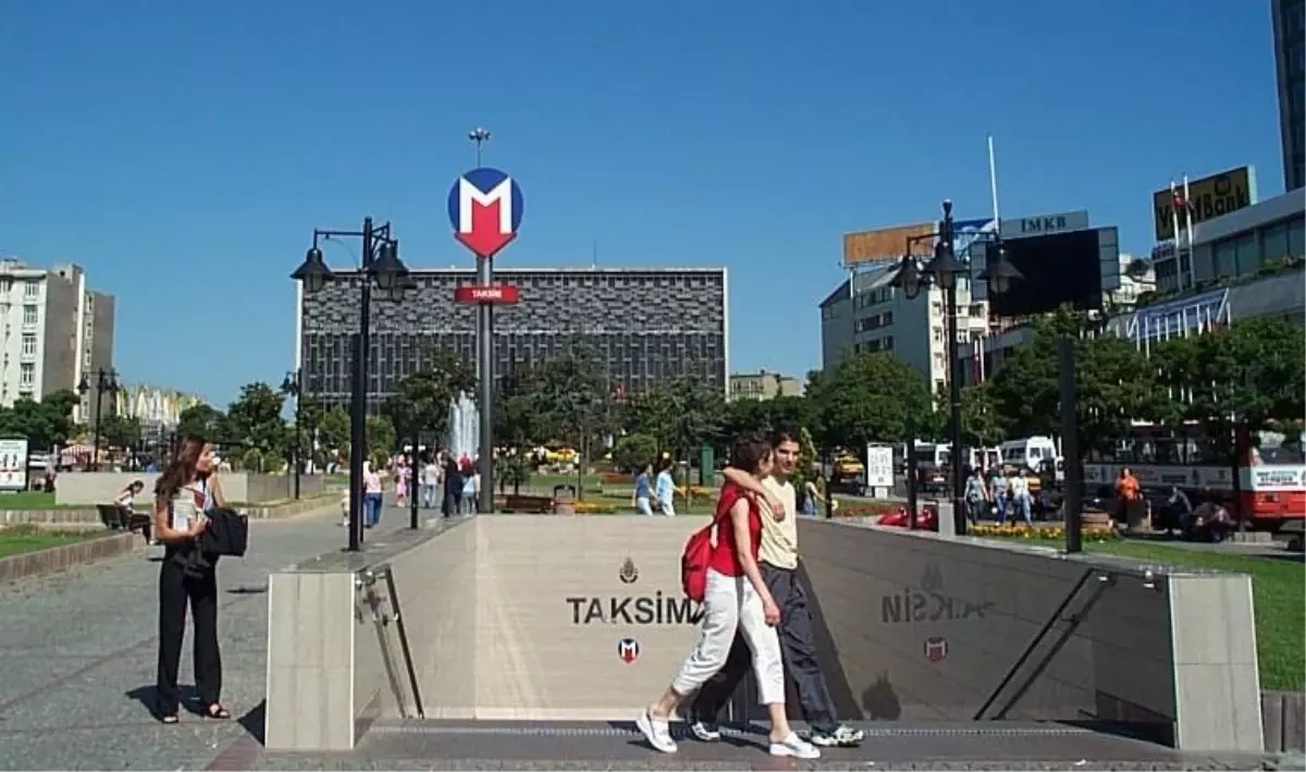 Taksim Metrosu açık mı, bugün çalışıyor mu? 14 Kasım M2 Yenikapı- Hacıosman metro hatta açık mı?