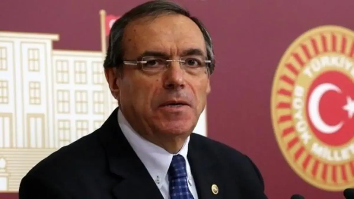 Atilla Kart kimdir? Kaç yaşında, nereli, mesleği ne? Atilla Kart'ın hayatı ve biyografisi!