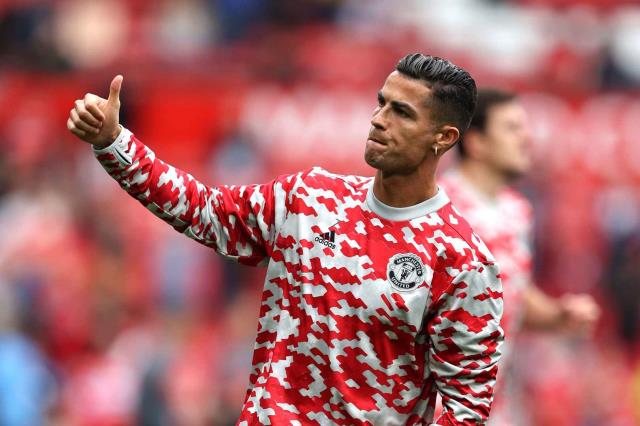 Görüşme gerçekleşti! Ronaldo, Manchester United'dan apar topar dünya devine transfer oluyor