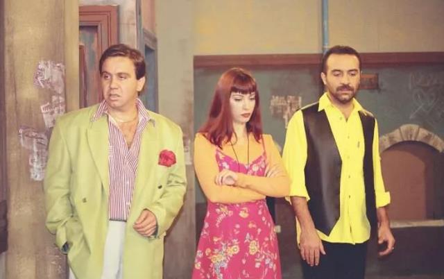 Kurtlar Vadisi, Türkiye'deki en iyi 25 yerli dizi listesine giremedi Kurtlar Vadisi, Türkiye'deki en iyi 25 yerli dizi listesine giremedi