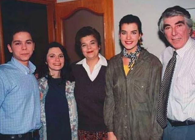 Kurtlar Vadisi, Türkiye'deki en iyi 25 yerli dizi listesine giremedi Kurtlar Vadisi, Türkiye'deki en iyi 25 yerli dizi listesine giremedi