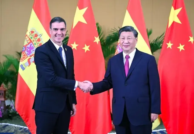 Xi, İspanya Başbakanı Pedro Sanchez ile Görüştü Xi, İspanya Başbakanı Pedro Sanchez ile Görüştü