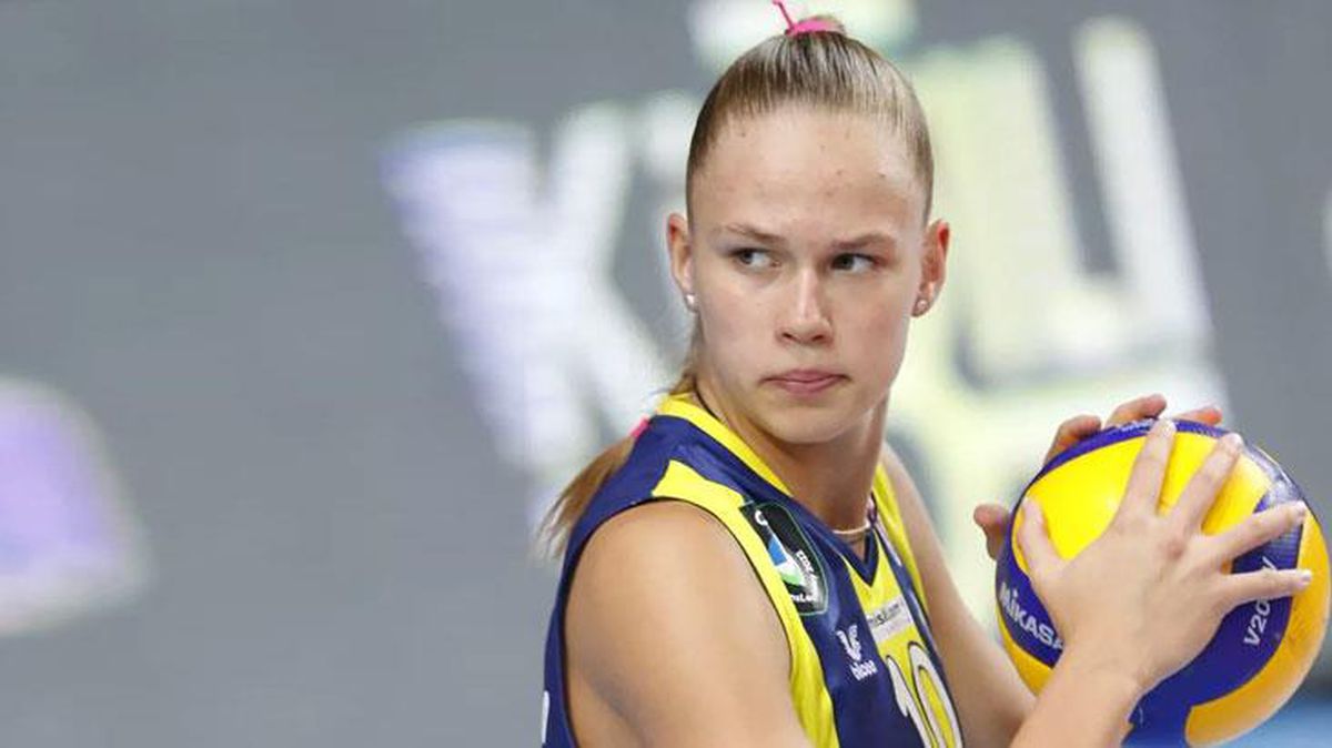 Yıldız voleybolcunun açıklamaları sonrası ortalığı karıştıran iddia: Fenerbahçe kırmızı rengi yasakladı