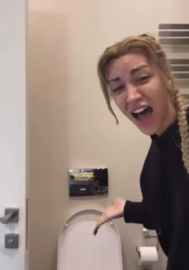 Türk lirasını klozete atan fenomen hakkında 7 buçuk yıl hapis talebi Türk lirasını klozete atan fenomen hakkında 7 buçuk yıl hapis talebi