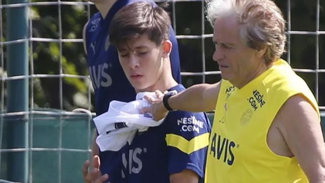Arda Güler eleştirilerinden bunalan Kuntz, topu Jorge Jesus'a attı: Arda Güler eleştirilerinden bunalan Kuntz, topu Jorge Jesus'a attı: