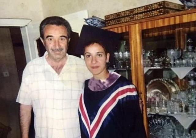 Oyuncu Binnur Kaya'nın babası hayatını kaybetti Oyuncu Binnur Kaya'nın babası hayatını kaybetti