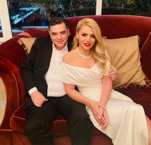 Yeşilçam'ın çileli çocuğuydu! Sezercik, çocukluk aşkıyla nikah masasına oturdu