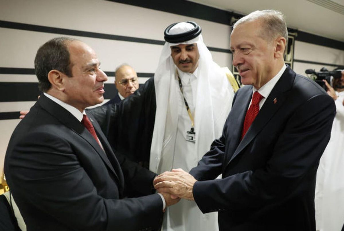 Cumhurbaşkanı Erdoğan, 'Asla görüşmem' dediği Sisi ile el sıkıştı, sırada başka bir lider daha var
