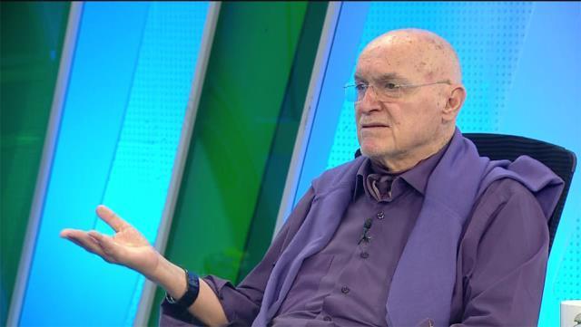 Hıncal Uluç neden öldü? Hıncal Uluç öldü mü? Hıncal Uluç vefat etti mi? Hıncal Uluç neden öldü? Hıncal Uluç öldü mü? Hıncal Uluç vefat etti mi?