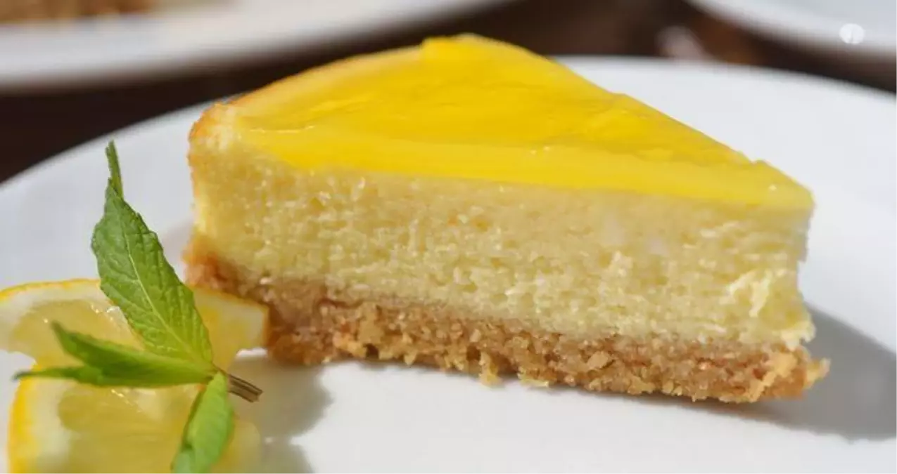 Limonlu cheesecake nasıl yapılır? MasterChef limonlu cheesecake tarifi ve yapılışı! Limonlu cheesecake malzemeleri!