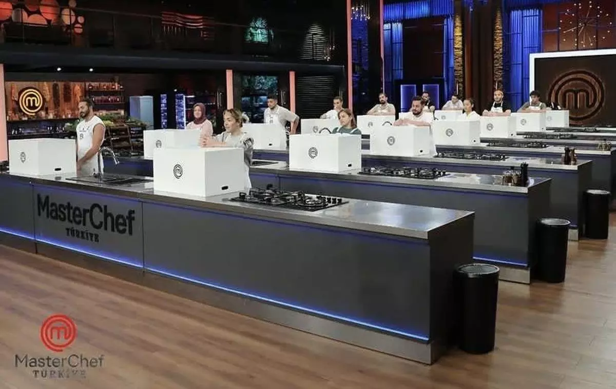 MasterChef mavi takım kaptanı kim oldu? MasterChef kaptanlık oyununu kim kazandı? 21 Kasım MasterChef mavi takım kaptanı kim?