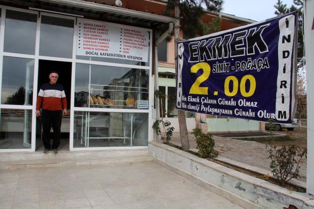 Türkiye'nin en ucuz ekmeğini satıyor: Benim günahım çok dua almak istiyorum