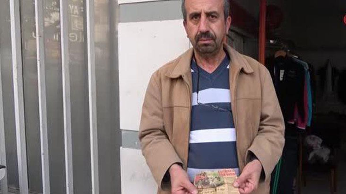24 yıl önce hayatını kaybeden arkadaşının ölüm haberinin çıktığı gazete kupürünü cüzdanında saklıyor