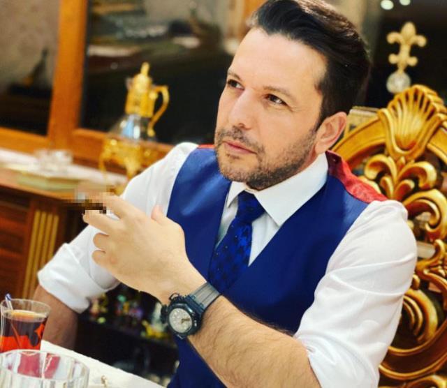 5 milyon TL harcadığı güzellik merkezini devreden Nihat Doğan, öfke kustu: Fare suratlı cüce, seni rezil edeceğim 5 milyon TL harcadığı güzellik merkezini devreden Nihat Doğan, öfke kustu: Fare suratlı cüce, seni rezil edeceğim