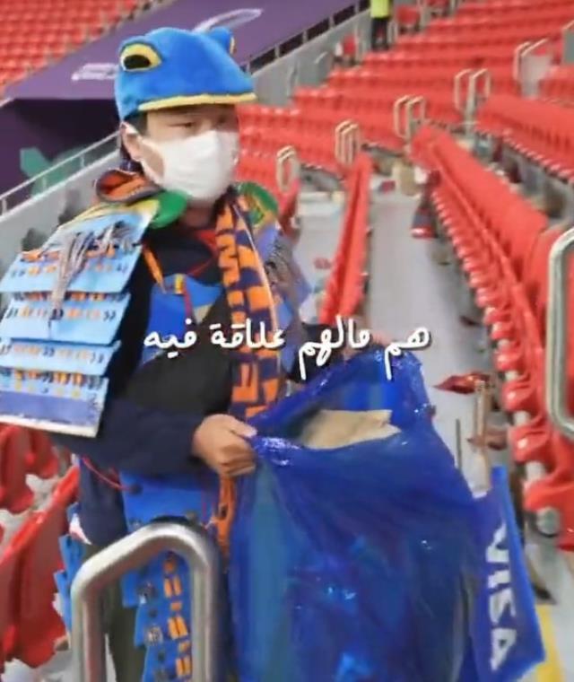 Dünya Kupası'nda Japon taraftarların tribünde yaptıklarını gören Katarlı şoka girdi
