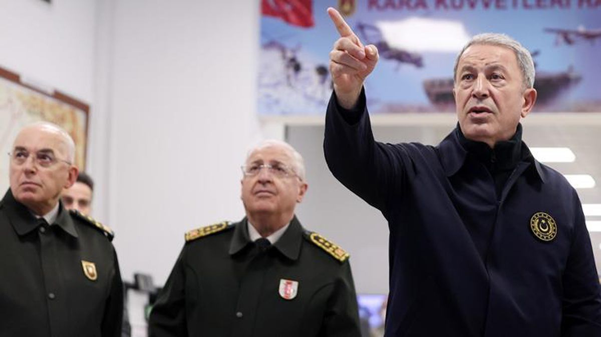 Bakan Akar Pençe Kılıç'ın bilançosunu açıklayıp gözdağı verdi: Bunları bir an önce susturacağız