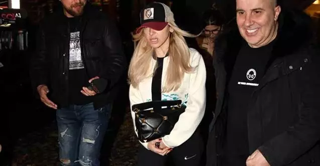 Makyajsız görüntülen Hadise'den dikkat çeken tepki: Sizinle konuşmayacağım Makyajsız görüntülen Hadise'den dikkat çeken tepki: Sizinle konuşmayacağım