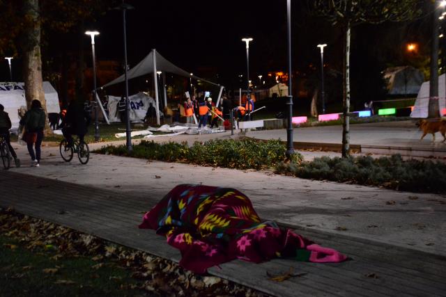 AFAD Düzce'de artçı sarsıntıların sayısını açıkladı: Gölyaka İlçesi'nde an itibarıyla toplamda 212 artçı deprem meydana geldi AFAD Düzce'de artçı sarsıntıların sayısını açıkladı: Gölyaka İlçesi'nde an itibarıyla toplamda 212 artçı deprem meydana geldi