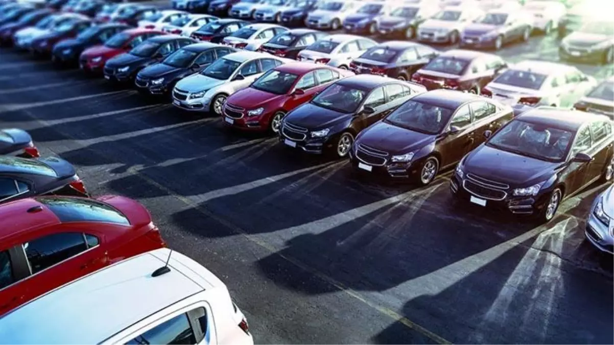 Машины много машин. Lots of cars. A lot of cars. Lots of cars. Lots of cars.