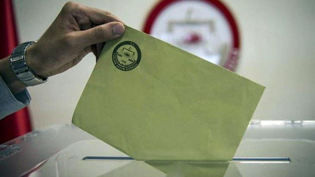 YKS sınav tarihi akıllara 'Erken seçim mi var?' sorusunu getirdi! İddialar sonrası AK Parti'den açıklama geldi