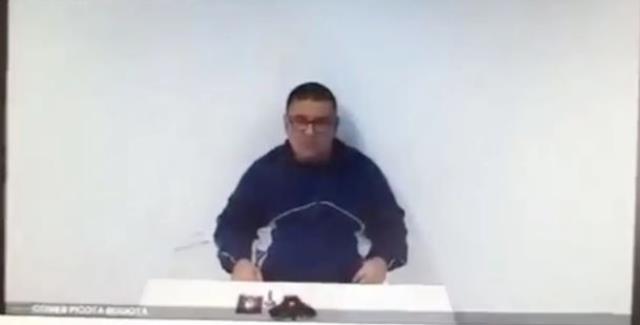 Duruşmaya çıplak şekilde katılan kadın hakim, apar topar görevden alındı Duruşmaya çıplak şekilde katılan kadın hakim, apar topar görevden alındı