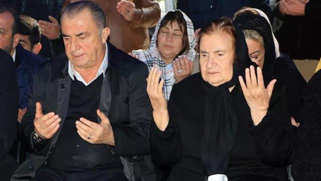 Fatih Terim'in annesi Nuriye Terim, 91 yaşında hayatını kaybetti