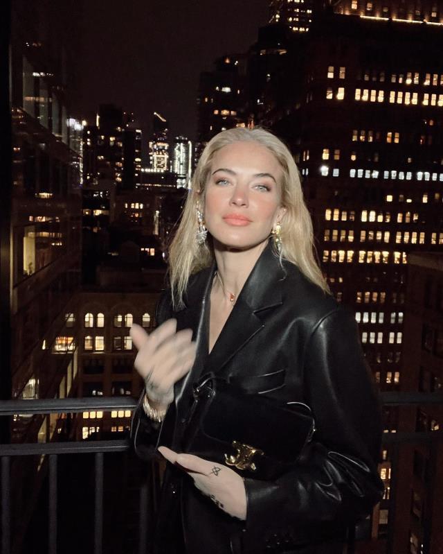 Burcu Esmersoy ve Nazım Akmandil çifti, eylül 2023'te nikah masasına oturacak