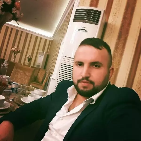 Korkunç olay! Babası ile kız kardeşini bıçakla yaraladı, engellemeye gelen komşusunu öldürdü