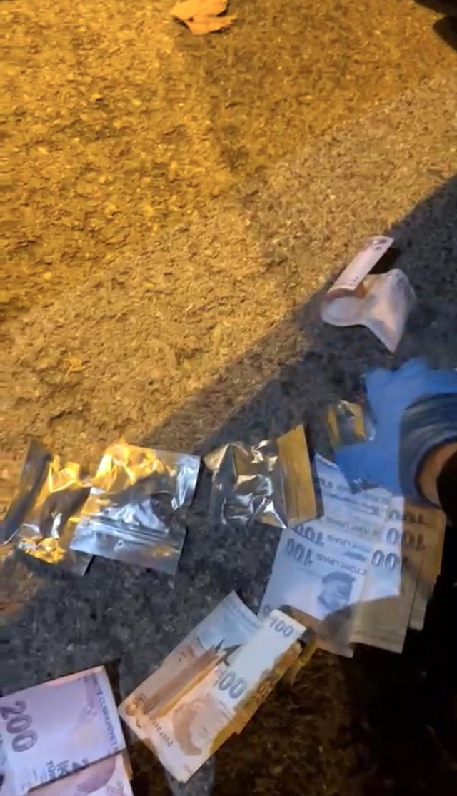 Lüks araçta inanılmaz uyuşturucu düzeneği! Yunus timleri bile hayrete düştü