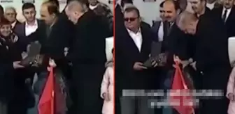 Küçük çocuktan Cumhurbaşkanına Erdoğan'a masum teklif! 2 kelimeyle reddetti