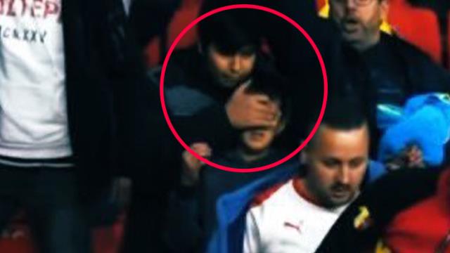 Utanç maçında tüm futbol camiasına ders gibi bir fotoğraf çekildi