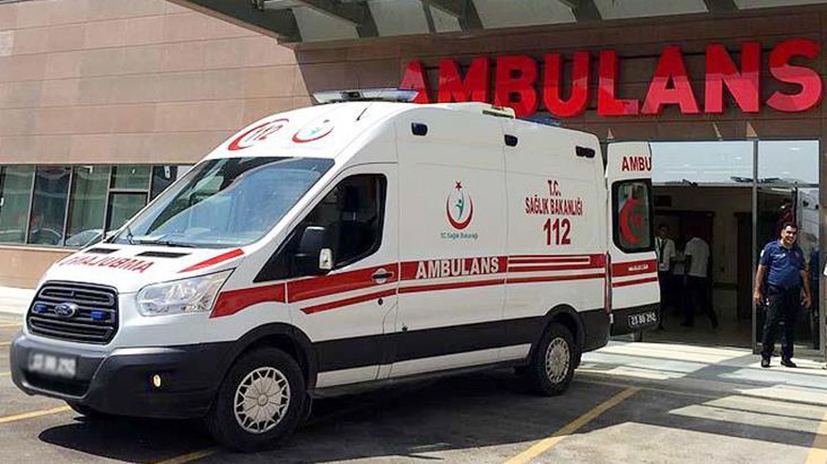 Geri manevra yapan aracın altında kalan 2 yaşındaki çocuk öldü