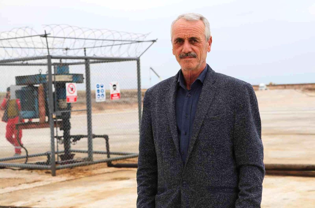 Adana'da su seviyesinde bulundu! 'Çukurova 7' isimli kuyudan petrol fışkırdı